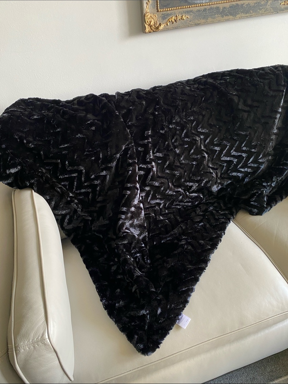 Cannon Faux Fur Throw Black
